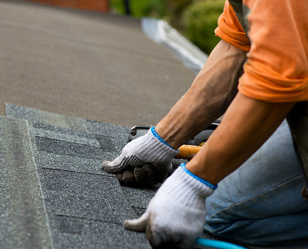 Best Best Roofing Contractors  in Neenah, WI